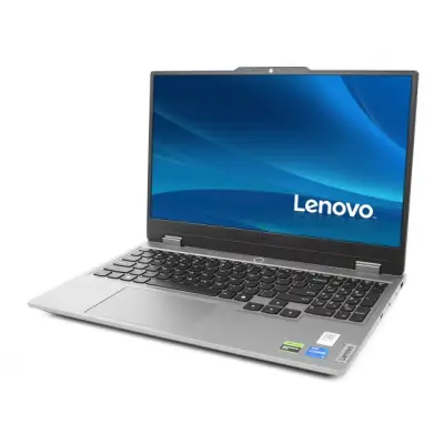Lenovo LOQ 15 - Core i5-12450HX 15,6