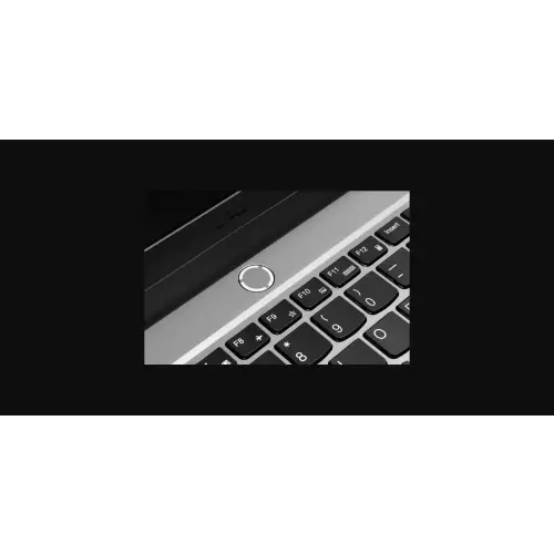 Lenovo LOQ 15 - Core i5-12450HX 15,6