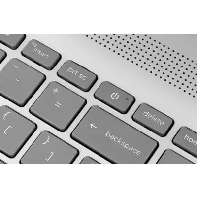 HP 17 - Ryzen 5 7520U 17,3