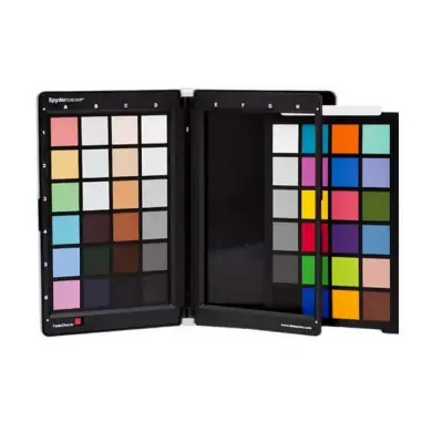 Datacolor SpyderCheckr - uniwersalny wzorzec barw 48 pól (z Tripodem)