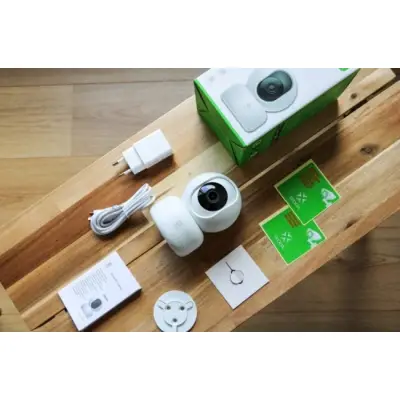 WOOX R4040 Inteligentna smart kamera obrotowa PTZ 1080p z trybem nocnym i audio