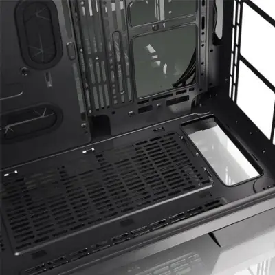 Thermaltake View 71 Riing Tempered Glass