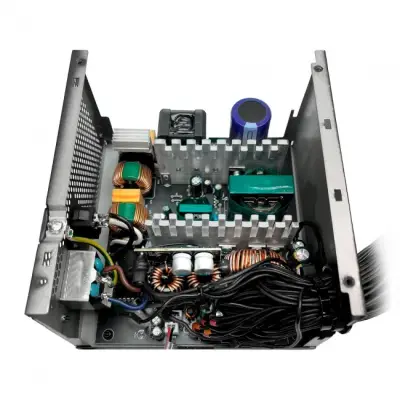 NZXT C750 750W 80+ Bronze ATX 3.1