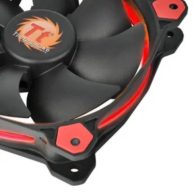 Thermaltake Riing 12 Red